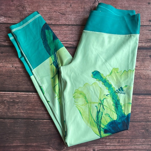 adidas Pants - ADIDAS | Climalite midrise green tropical oceanic print workout leggings